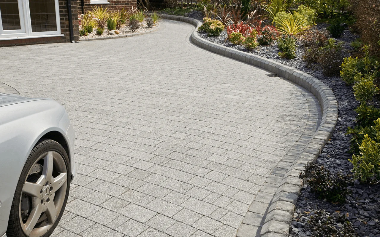 H&S Driveways Work